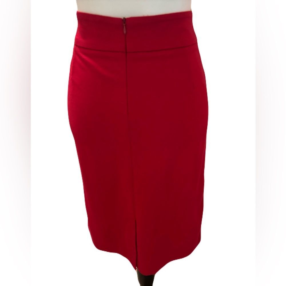 Tribal Red Knee Length Pencil Skirt | Rayon, Nylon, Spandex | sz. 8 | EUC - Picture 6 of 6